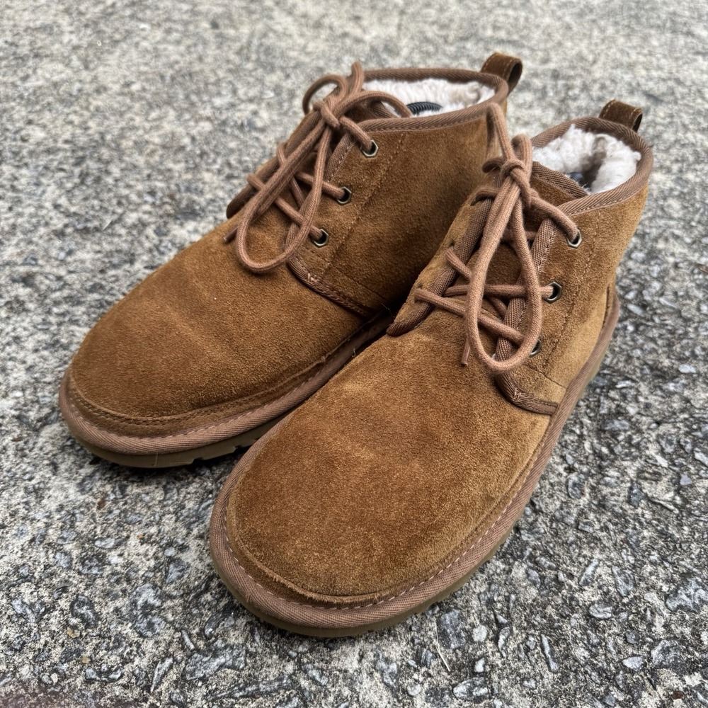 UGG Neumel Boots Men's 9 Chestnut Brown Suede Fleece Lining Soft
